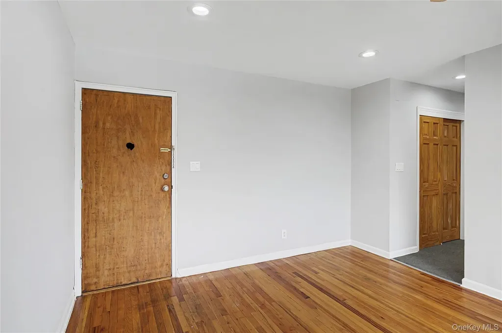 355 Route 111 Smithtown NY 11787