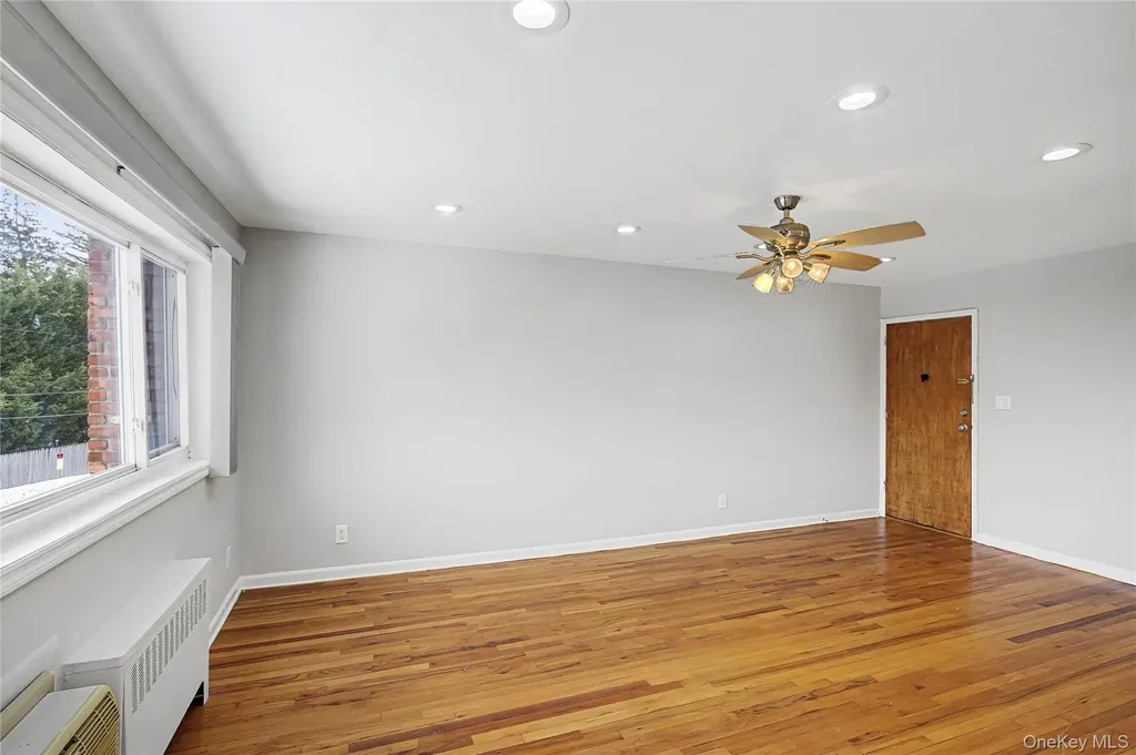 355 Route 111 Smithtown NY 11787