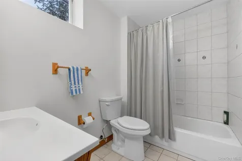 68 Blackberry Way Hopewell Junction NY 12533