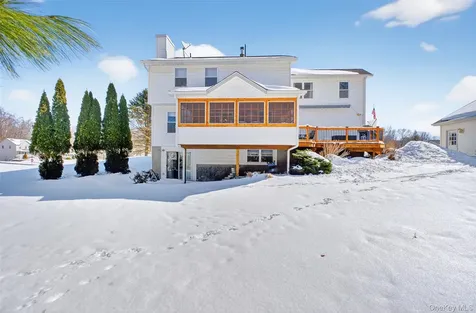 68 Blackberry Way Hopewell Junction NY 12533