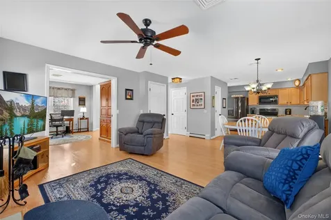 68 Blackberry Way Hopewell Junction NY 12533