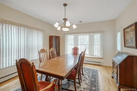 22 Jerusalem Hollow Road Manorville NY 11949