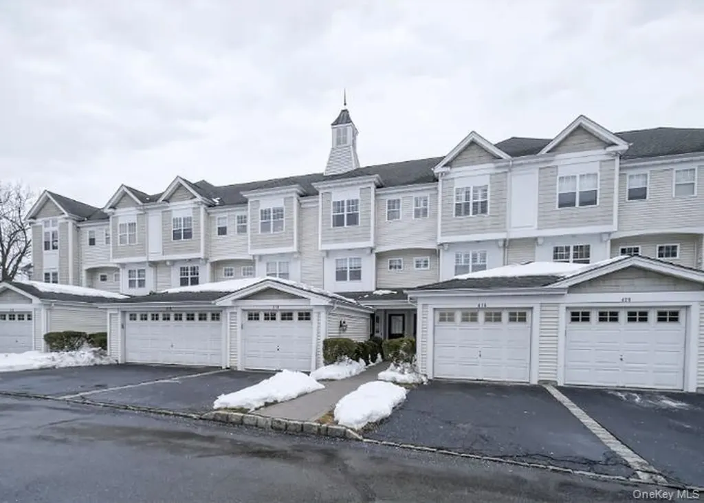 414 Highridge Court Peekskill NY 10566