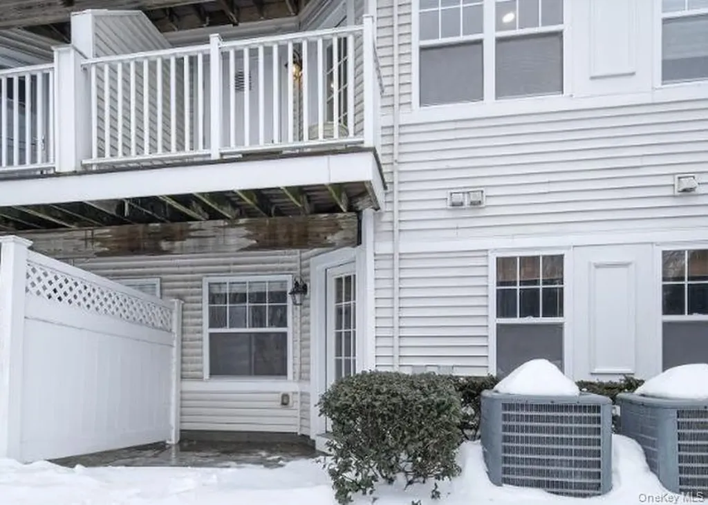 414 Highridge Court Peekskill NY 10566