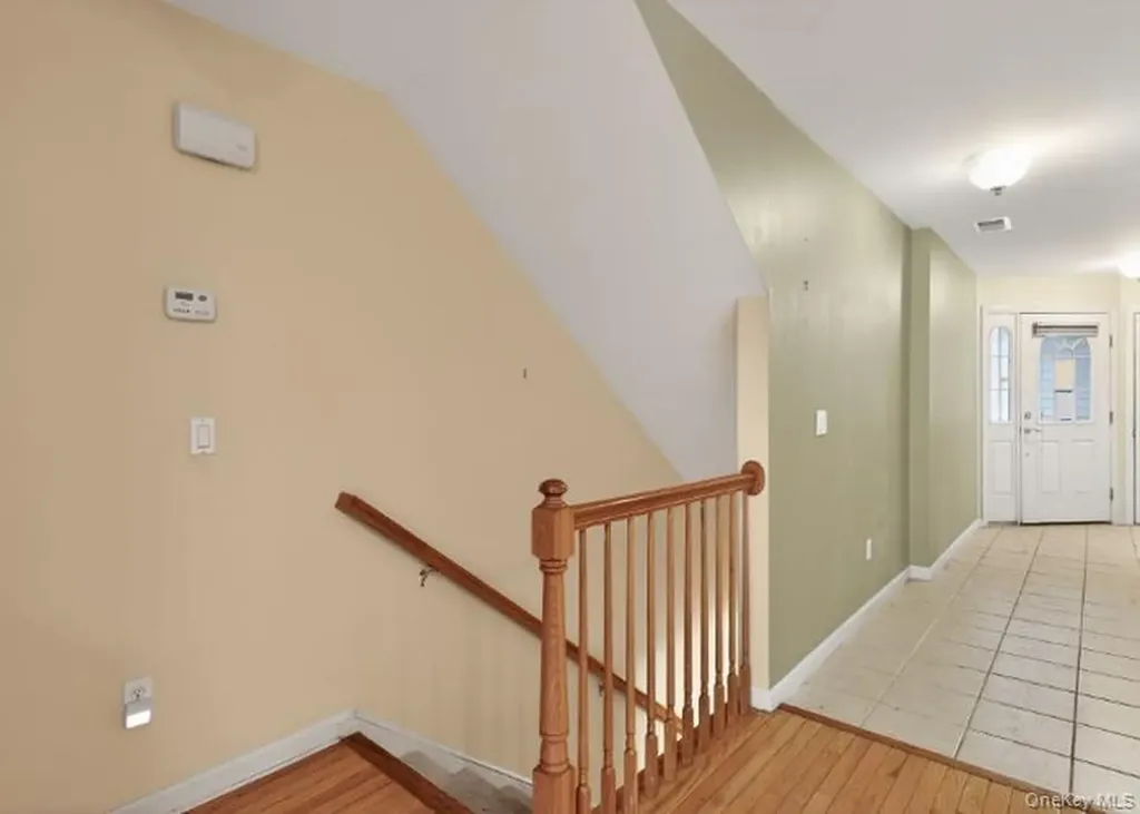 414 Highridge Court Peekskill NY 10566