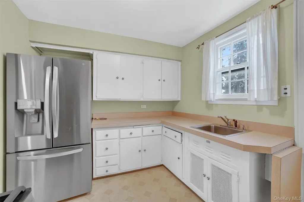 30 Argyle Road Rye Brook NY 10573