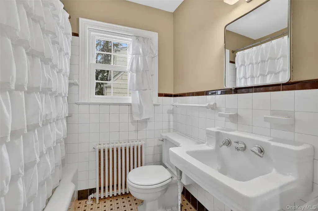30 Argyle Road Rye Brook NY 10573