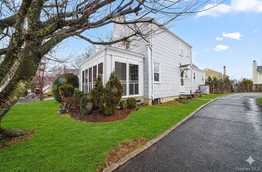 30 Argyle Road Rye Brook NY 10573