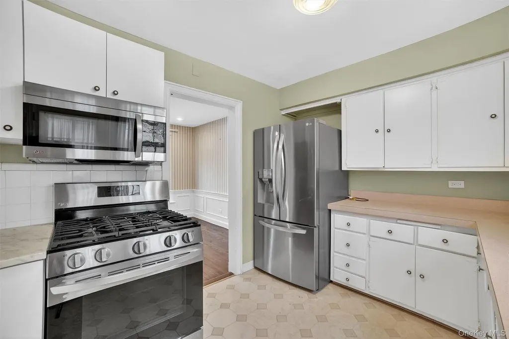 30 Argyle Road Rye Brook NY 10573