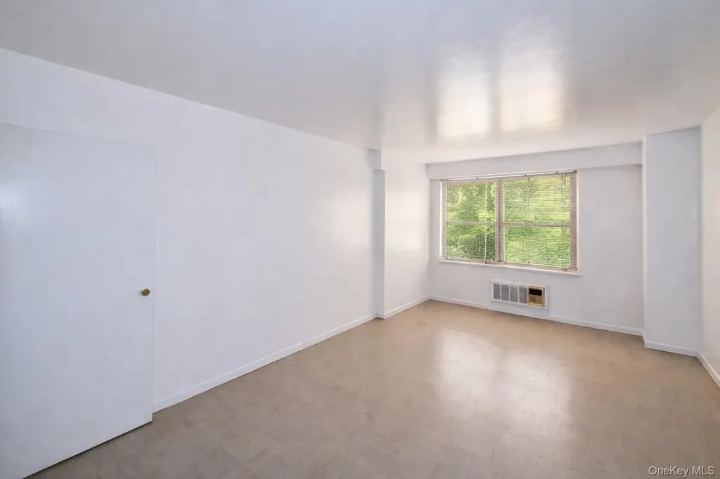 12399 Flatlands Avenue Brooklyn NY 11207