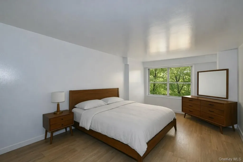 12399 Flatlands Avenue Brooklyn NY 11207