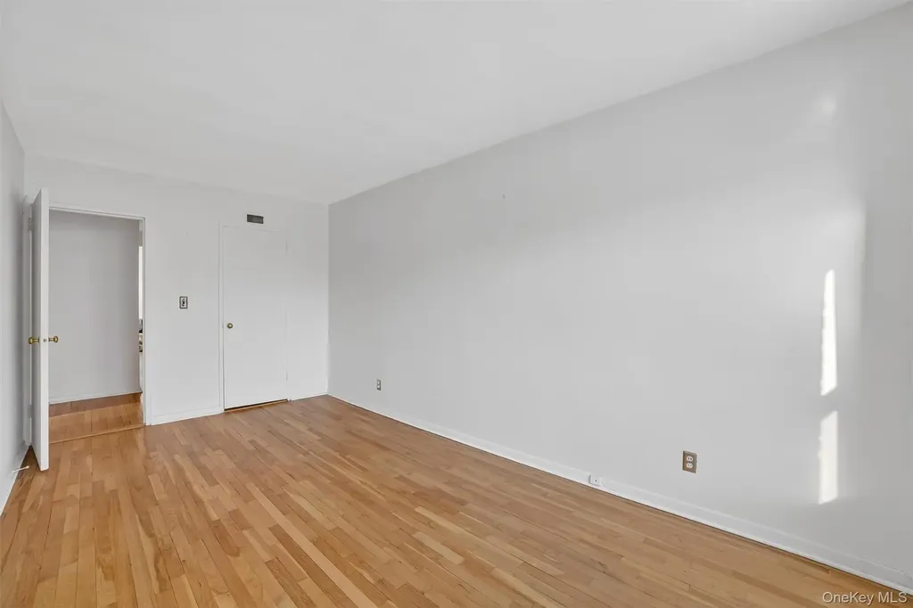 25 Sunnyside Drive Yonkers NY 10705