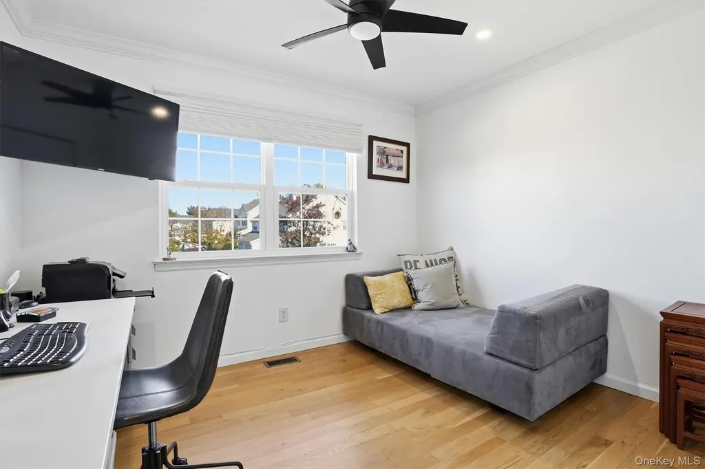 60 Herrels Circle Melville NY 11747