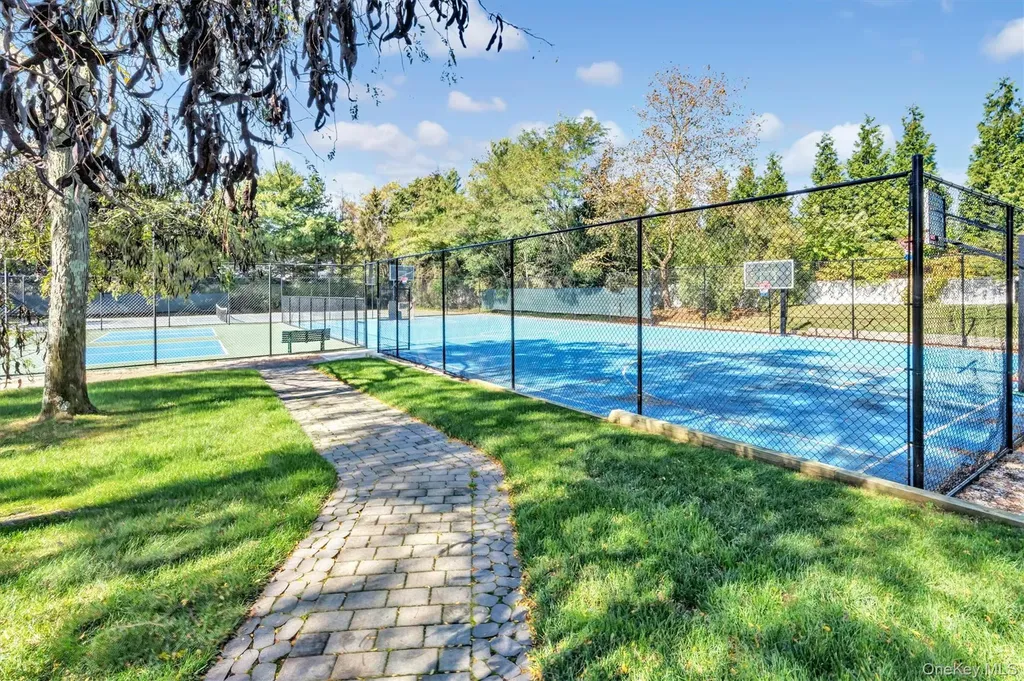 60 Herrels Circle Melville NY 11747