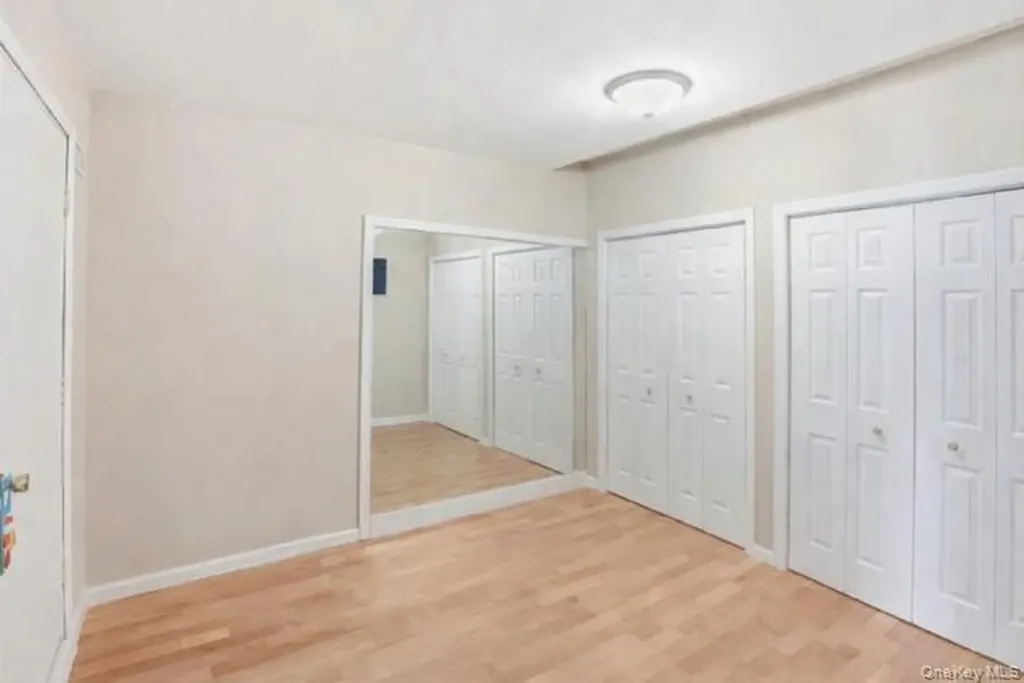 60 Herrels Circle Melville NY 11747