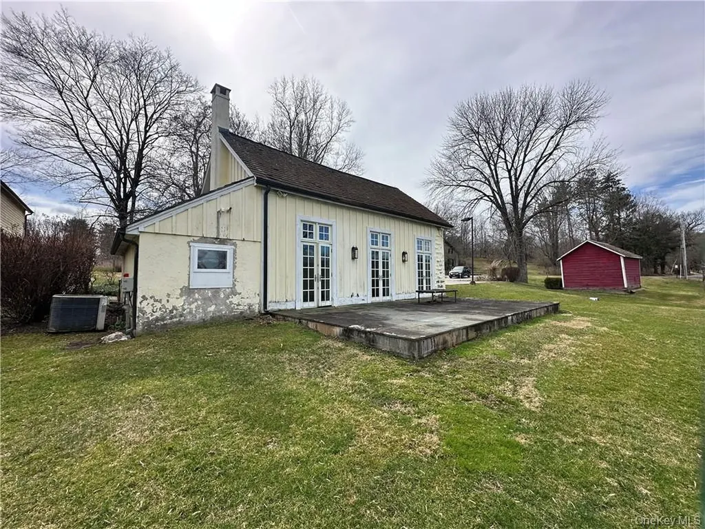 23 White Oak Drive Chester NY 10918