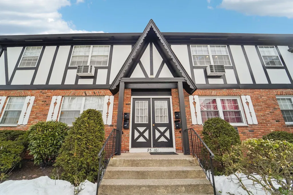 101 Parkside Drive Suffern NY 10901