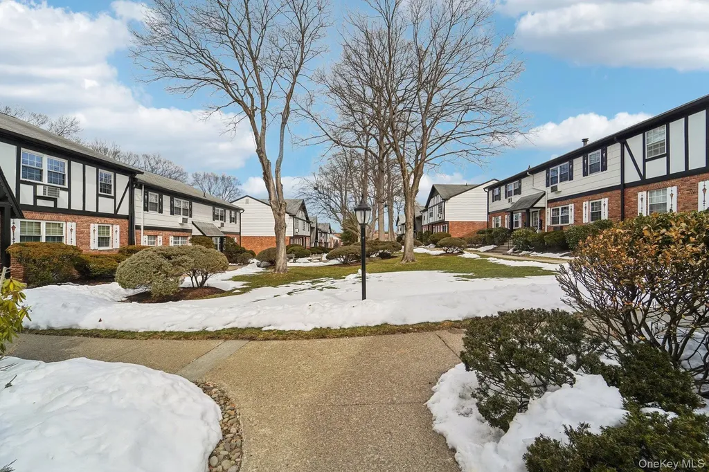 101 Parkside Drive Suffern NY 10901