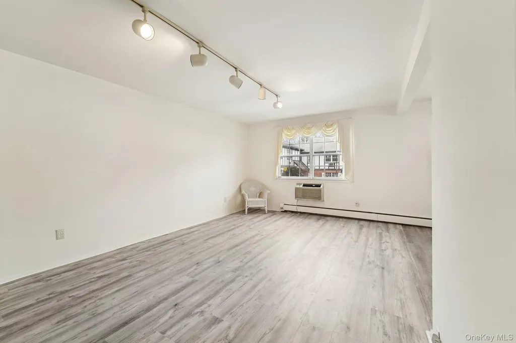 101 Parkside Drive Suffern NY 10901