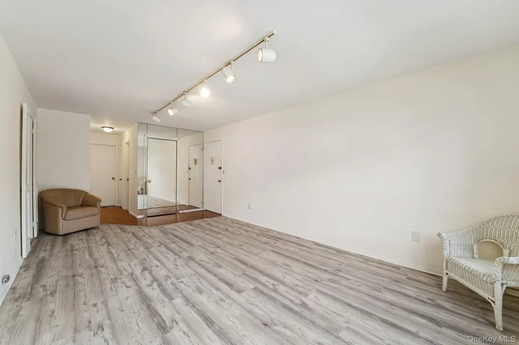 101 Parkside Drive Suffern NY 10901