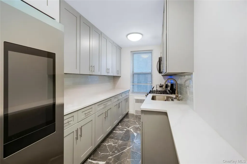 2211 Bragg Street Brooklyn NY 11229