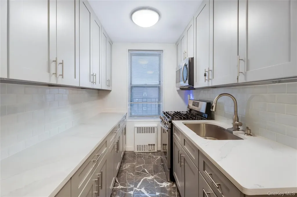 2211 Bragg Street Brooklyn NY 11229