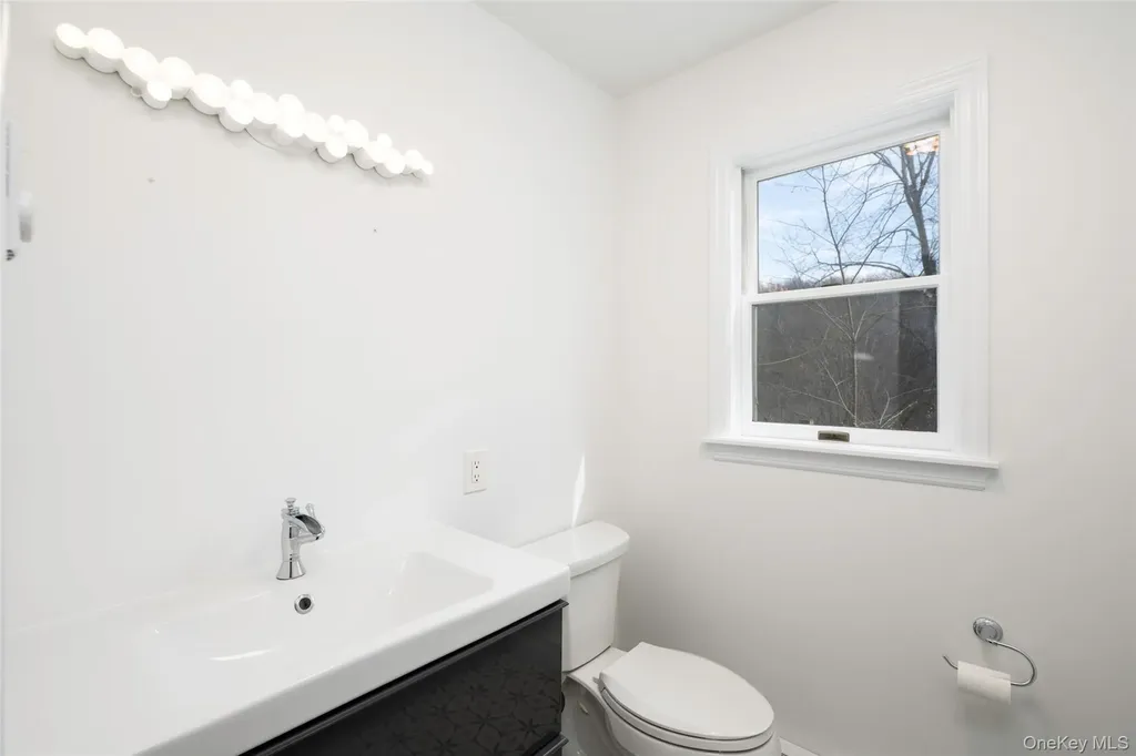 41 Chapman Road Garrison NY 10524