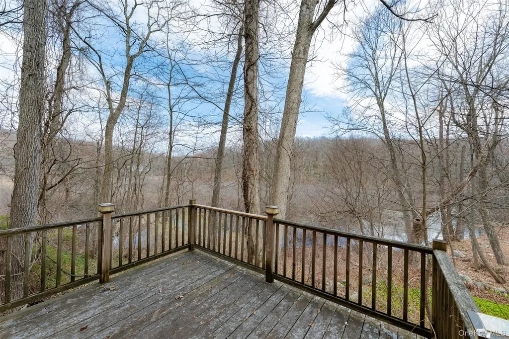 41 Chapman Road Garrison NY 10524