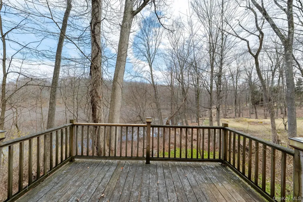 41 Chapman Road Garrison NY 10524