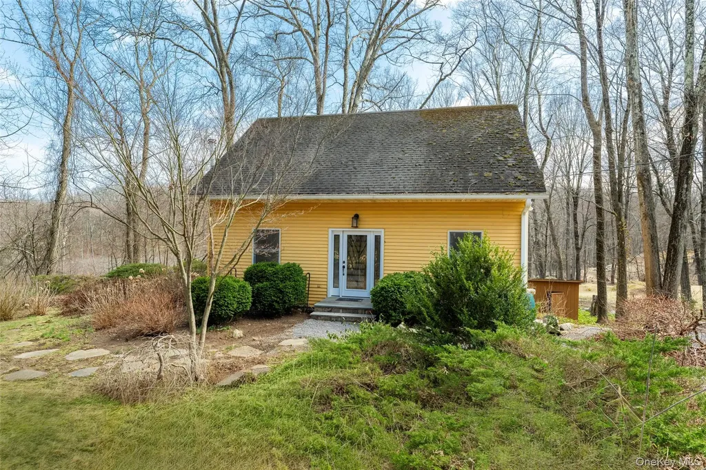 41 Chapman Road Garrison NY 10524