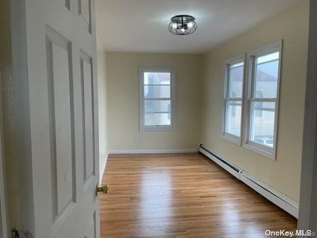66 E Walnut Street Long Beach NY 11561