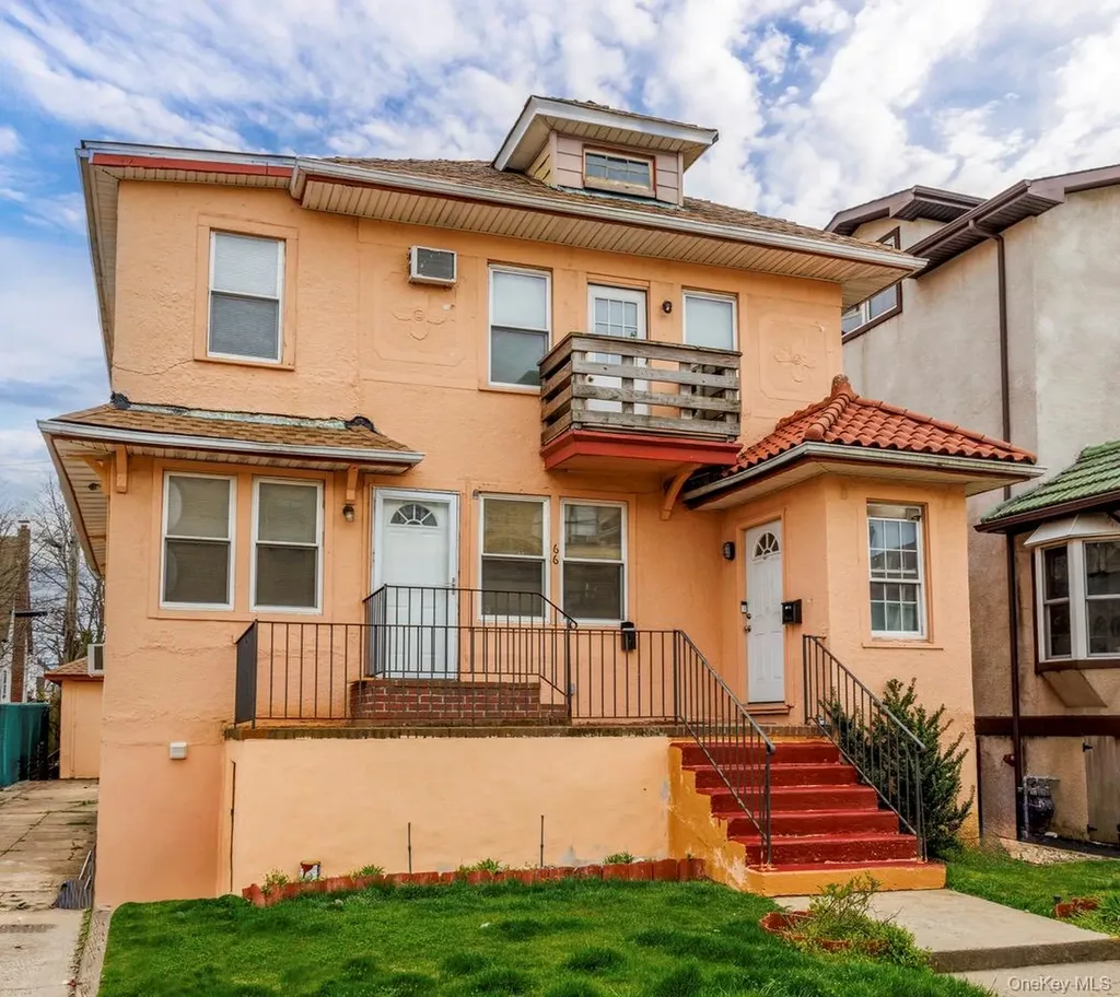 66 E Walnut Street Long Beach NY 11561