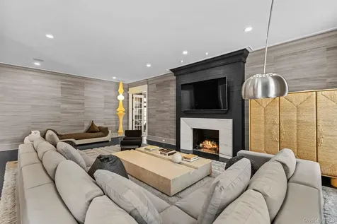 12 Gifford Lake Drive Armonk NY 10504