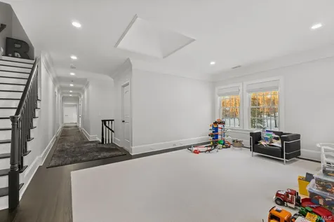 12 Gifford Lake Drive Armonk NY 10504