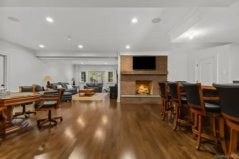 12 Gifford Lake Drive Armonk NY 10504