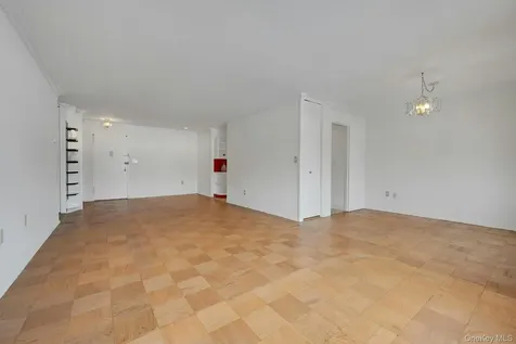 100 E Hartsdale Avenue Hartsdale NY 10530