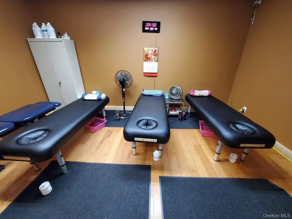 38-34 Parsons Boulevard Flushing NY 11354