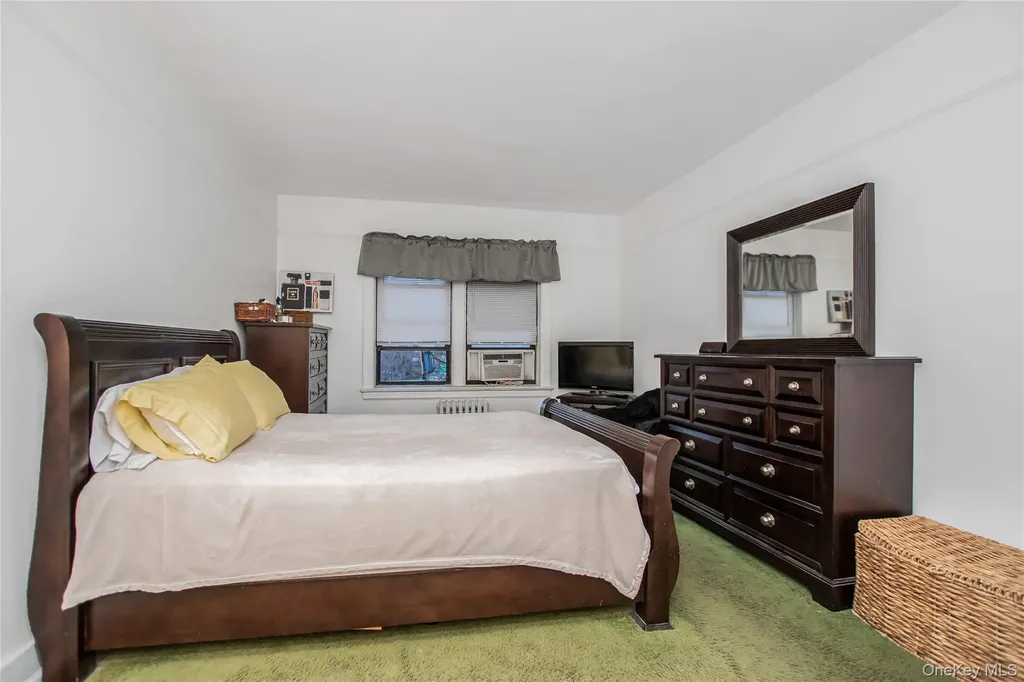 590 E Third Street Mount Vernon NY 10553