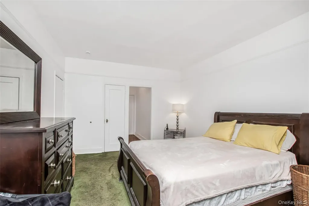 590 E Third Street Mount Vernon NY 10553