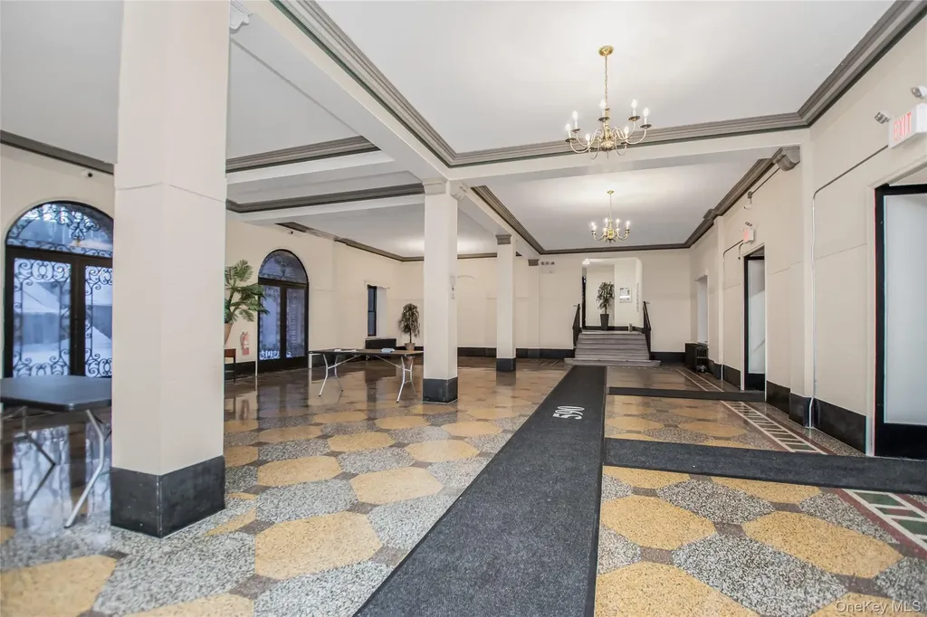 590 E Third Street Mount Vernon NY 10553