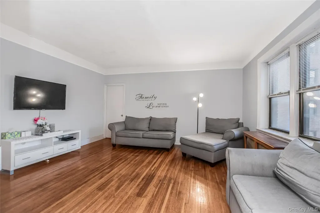 590 E Third Street Mount Vernon NY 10553
