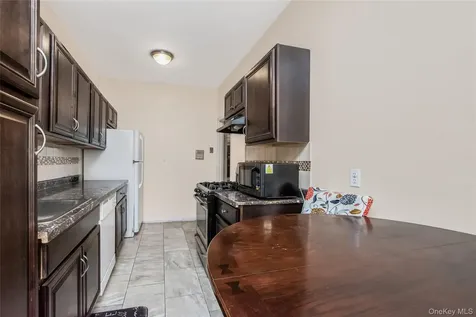 590 E Third Street Mount Vernon NY 10553