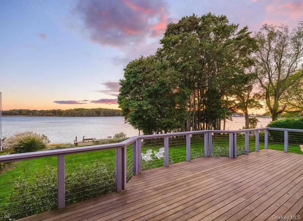 1020 Ruch Lane Southold NY 11971