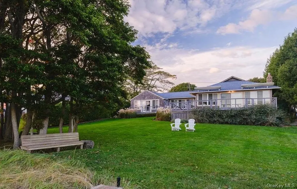 1020 Ruch Lane Southold NY 11971