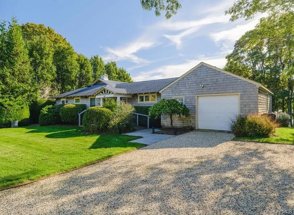 1020 Ruch Lane Southold NY 11971