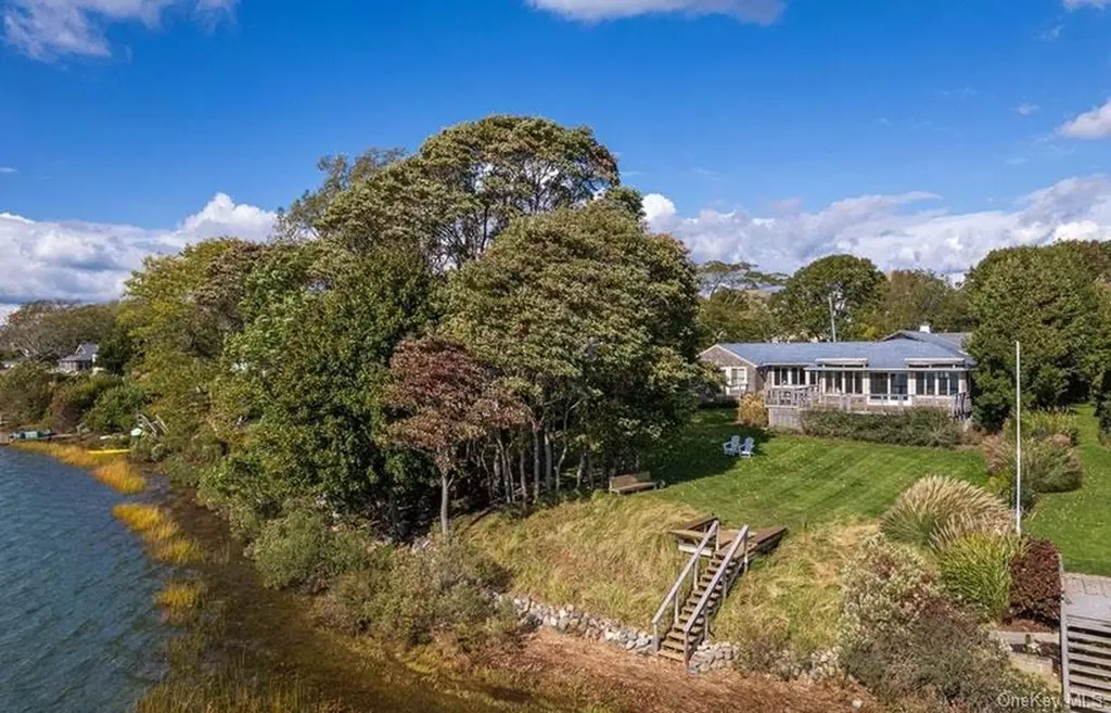 1020 Ruch Lane Southold NY 11971
