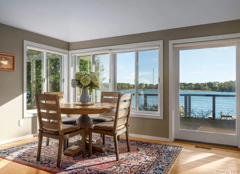 1020 Ruch Lane Southold NY 11971