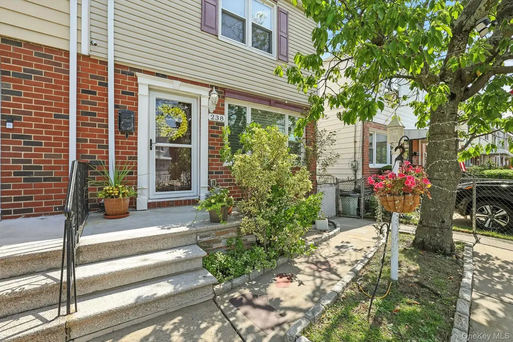 238 Swinton Avenue Bronx NY 10465