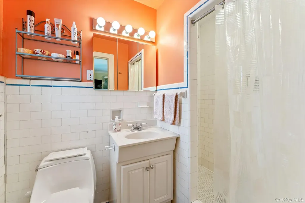 18 Tunstall Road Scarsdale NY 10583