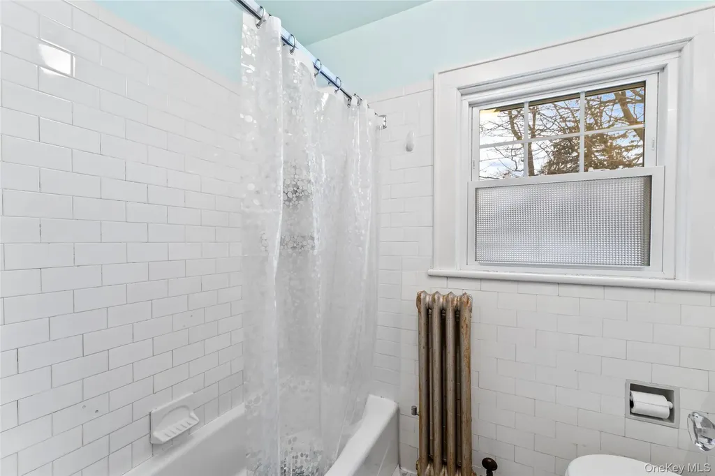 18 Tunstall Road Scarsdale NY 10583